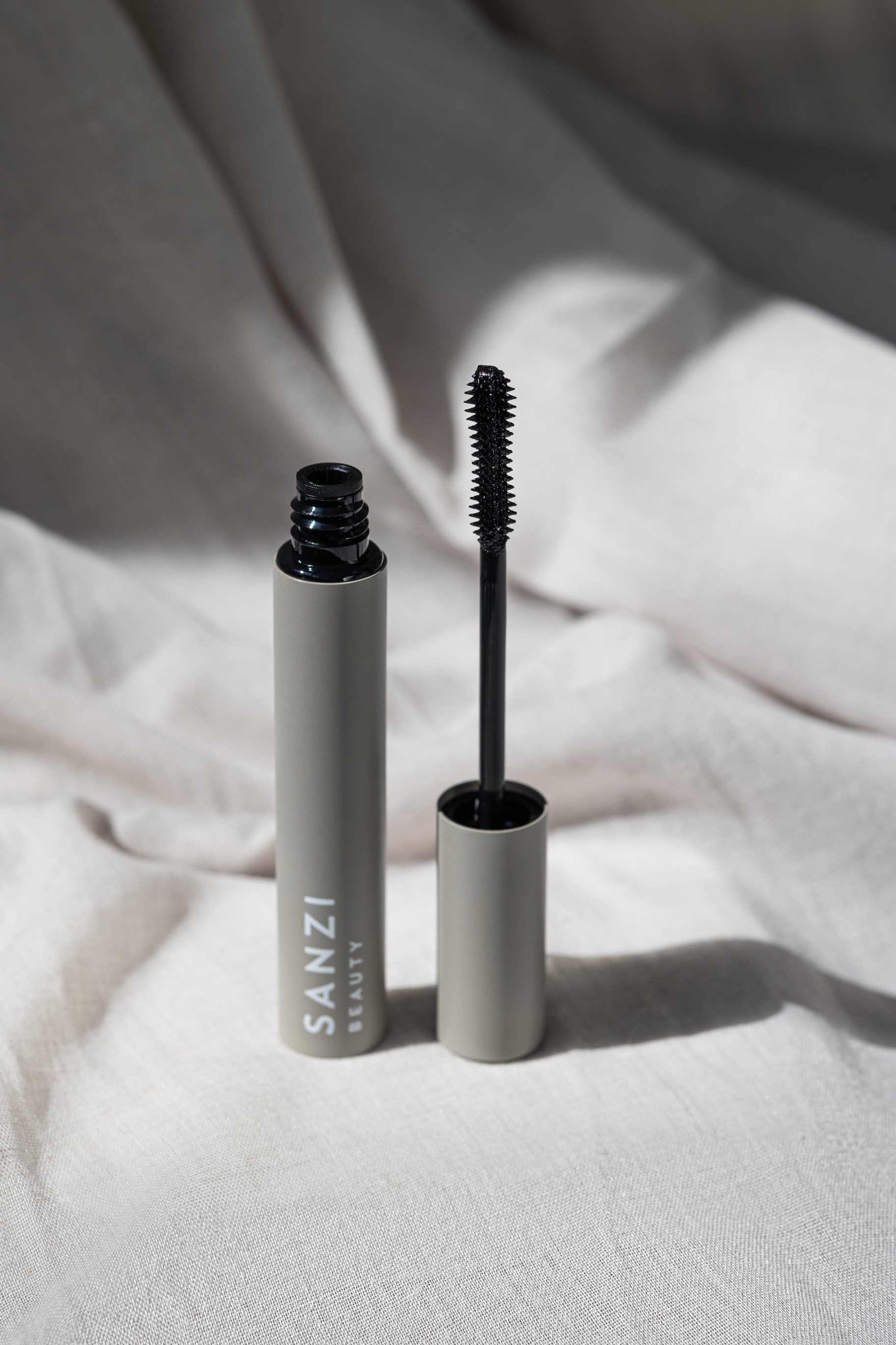 Sanzi Beauty Mascara til Volumen og Bøjning
